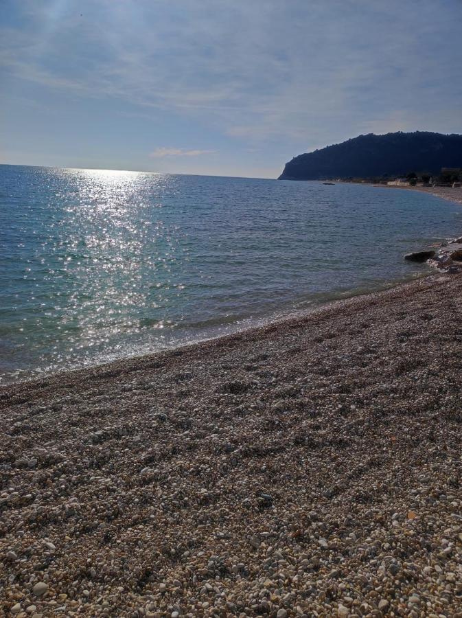 Casa Vacanze Rinaldi Mattinata Kültér fotó