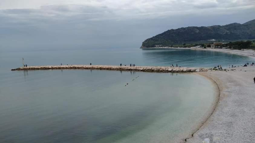 Casa Vacanze Rinaldi Mattinata Szoba fotó